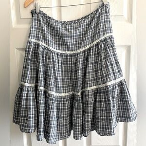 American Living  multi color tiered skirt. Size12. 100% cotton.